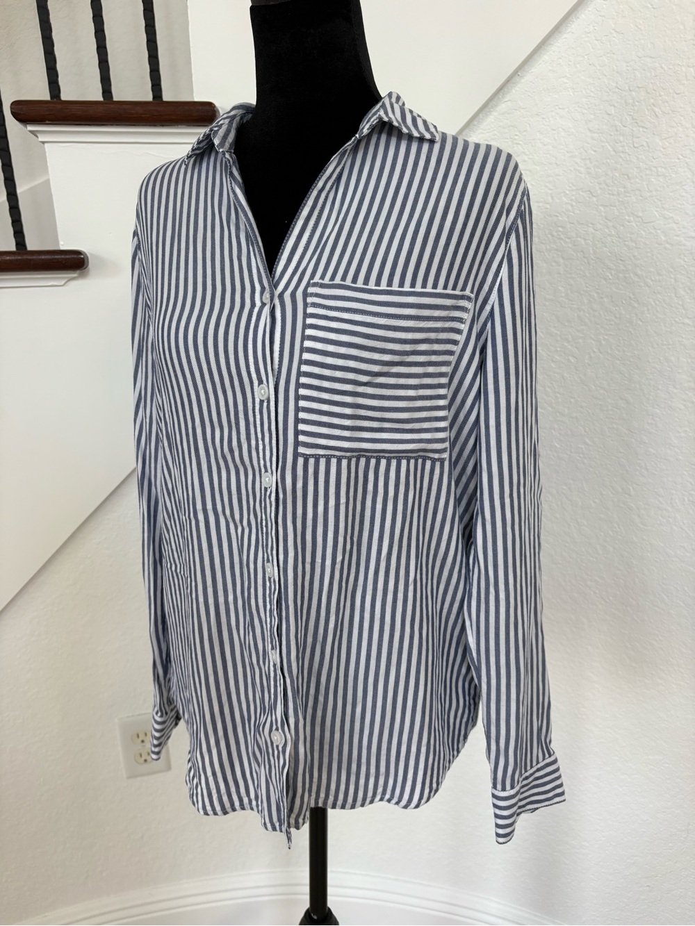 beachlunchlounge Blue & White Striped Button-Down Shirt